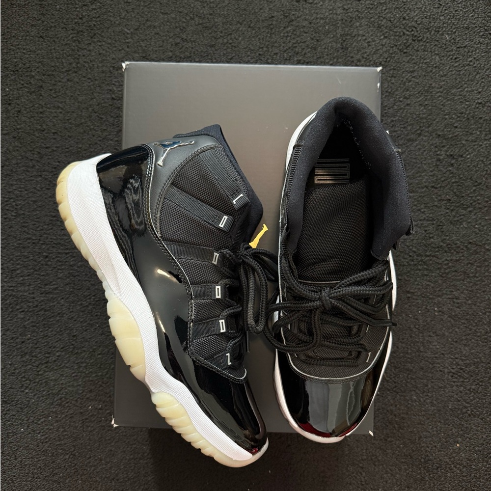 Air Jordan 11 Retro